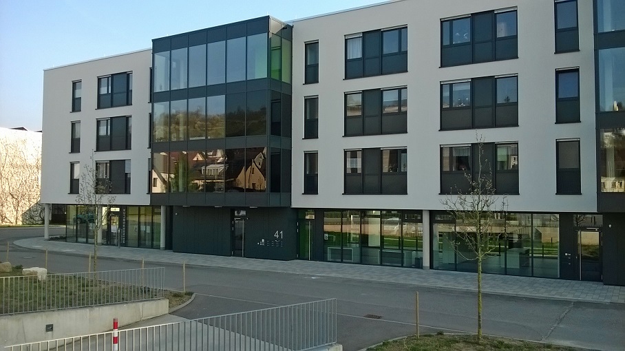 2015 04 08 Bibliothek neu