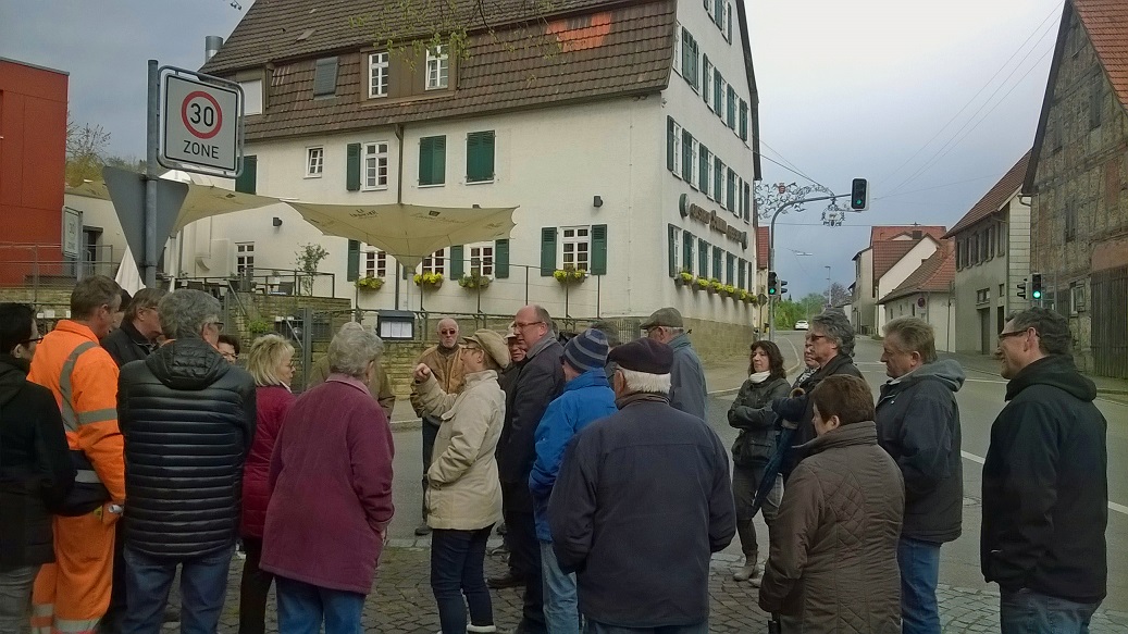 2016 04 27 Ortsbegehung Hebsack Lindenplatz